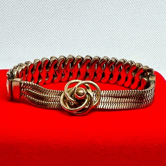 Vintage Sweetheart Expansion Bracelet by Carl-Art Gold Tone Stretch Band &Chains - Picture 12 of 17